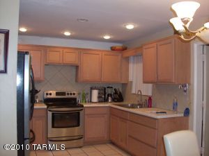 2708 E Beverly Dr Tucson Arizona 85716