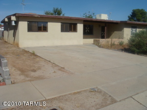 3222 S Charlotte  Tucson Arizona 85730