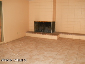 6951 E Hawthorne St Tucson Arizona 85710