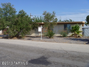 1300 W Edgewater  Tucson Arizona 85704