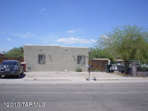 1006 W Huron  Tucson Arizona 85745