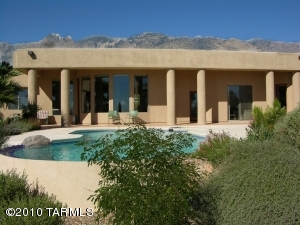 5261 N Calle Oreo  Tucson Arizona 85718