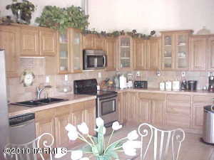6098 E Farmstead  Tucson Arizona 85756