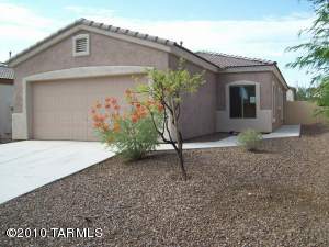 124 E Calle Puente Azul  Sahuarita Arizona 85629