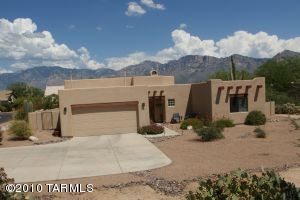 1945 W Misterbee  Oro Valley Arizona 85737