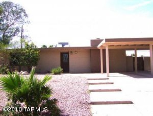8210 E 18Th  Tucson Arizona 85710