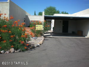 Green Valley Townhouse 2 br/2 ba