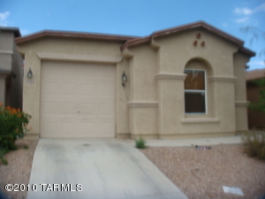 8455 N Placita De Los Laureles  Tucson Arizona 85742