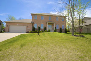 1001 Cross Creek Drive , Uniontown, PA 15401