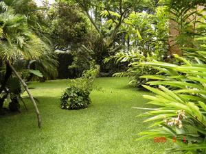 ARIADNA BOUQUETT MORENO Casa Venta Caracas La Lagunita Country Club FLEXMLS-05-2324