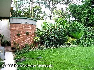 ROSAURA ISLA Casa En Venta En Valencia - Altos de Guataparo C&oacute;digo FLEX: 05-4340 No.2