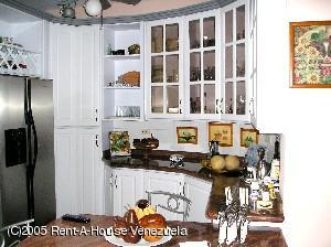 ROSAURA ISLA Casa En Venta En Valencia - Altos de Guataparo C&oacute;digo FLEX: 05-4340 No.6