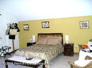 ROSAURA ISLA Casa En Venta En Valencia - Altos de Guataparo C&oacute;digo FLEX: 05-4340 No.9