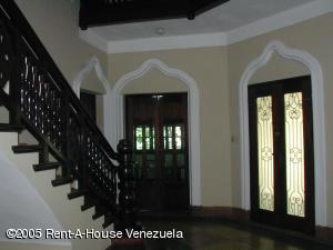JUSMERI ESPINA Casa En Venta En Maracaibo - Avenida Baralt C&oacute;digo FLEX: 05-5838 No.3