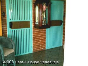 Venta - Apartamento En Maracay - Conjunto Residencial Los Jardinesimage fachada RAH:06-1274