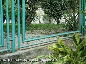 OSMAR GOMEZ Casa En Venta En Maracay - El Castaño C&oacute;digo FLEX: 06-1545 No.6
