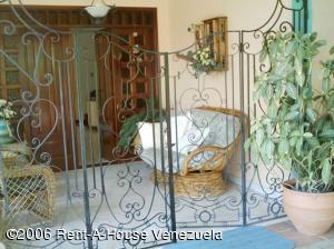 OSMAR GOMEZ Casa En Venta En Maracay - El Castaño C&oacute;digo FLEX: 06-1545 No.8