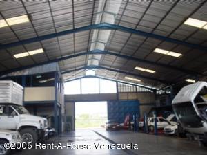 MARIA ALBA GIORDANO Galpon - Deposito Venta Guacara Centro FLEXMLS-06-3026