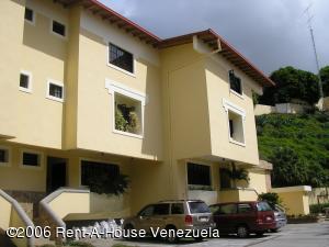 Venta - Townhouse En Caracas - Parque Oripotoimage fachada RAH:06-4593
