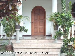 EILEEN CASTILLO Casa En Venta En Maracay - El Castaño C&oacute;digo FLEX: 06-5021