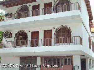 EILEEN CASTILLO Casa En Venta En Maracay - El Castaño Código FLEX: 06-5021 No.3