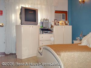 EILEEN CASTILLO Casa En Venta En Maracay - El Castaño Código FLEX: 06-5021 No.9