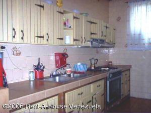 OSMAR GOMEZ Casa En Venta En Maracay - El Limon C&oacute;digo FLEX: 06-5954 No.5