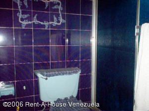 OSMAR GOMEZ Casa En Venta En Maracay - El Limon C&oacute;digo FLEX: 06-5954 No.8