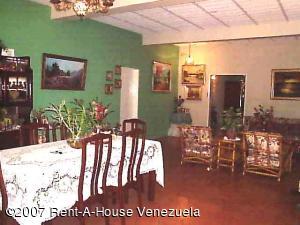 EILEEN CASTILLO Casa En Venta En Maracay - La Barraca Código FLEX: 07-236 No.5