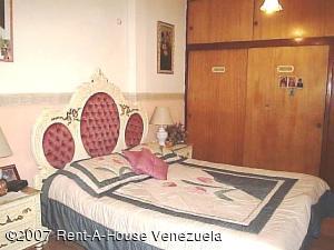 EILEEN CASTILLO Casa En Venta En Maracay - La Barraca Código FLEX: 07-236 No.6