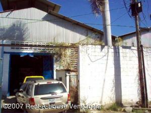 EILEEN CASTILLO Galpon - Deposito Venta La Victoria Zona Industrial Soco FLEXMLS-07-262