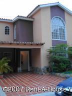 Rent A House Estela Beatriz P�rez Franquicia Personal - Valencia Estado Carabobo - Venezuela  www.alquilovendoinmuebles.com Townhouse Venta Valencia Lomas del Rocio FLEXMLS-07-852