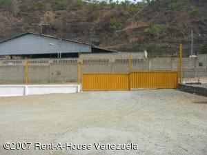 EILEEN CASTILLO Galpon - Deposito En Venta En Cagua - Carretera Nacional Código FLEX: 07-1479 No.3