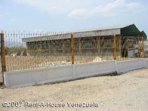 EILEEN CASTILLO Galpon - Deposito En Venta En Cagua - Carretera Nacional Código FLEX: 07-1479 No.4
