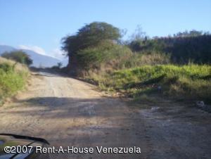 GICELA MORA Terreno Comercial En Venta En Guatire - Villa Heroica C&oacute;digo FLEX: 07-2108 No.4