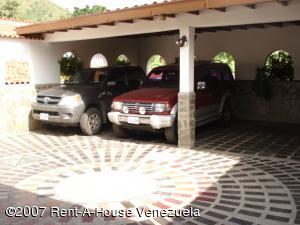 OSMAR GOMEZ Townhouse En Venta En Maracay - El Castaño C&oacute;digo FLEX: 07-3853 No.3