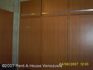 CARMI�A & ASOCIADOS Casa En Venta En Maracaibo - Las Delicias C&oacute;digo FLEX: 07-4077 No.8