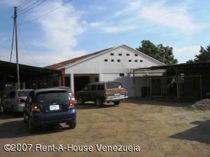 REAL & BUSINESS BROKER&acute;S C.A Terreno Industrial En Venta En Ciudad Ojeda - Intercomunal C&oacute;digo FLEX: 07-5973 No.5