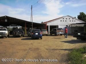 REAL & BUSINESS BROKER&acute;S C.A Terreno Industrial En Venta En Ciudad Ojeda - Intercomunal C&oacute;digo FLEX: 07-5973 No.8