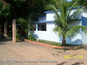 INMUEBLES  KSAMAR C.A. Galpon - Deposito en Venta en Via Principal en San Francisco C&oacute;digo: 07-6455 No.2