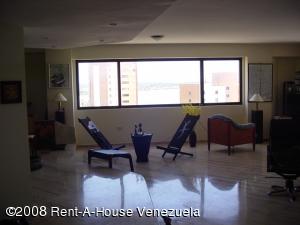 ORLANDO GIRALDO Apartamento En Venta En Maracaibo - El Milagro C&oacute;digo FLEX: 08-160 No.2