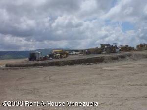 ARIADNA BOUQUETT MORENO Terreno  Venta Caracas Loma Linda FLEXMLS-08-371