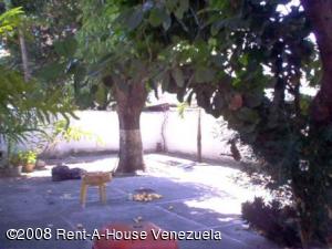BELEN ALAYON Casa En Venta En Maracay - La Soledad C&oacute;digo FLEX: 08-694 No.7