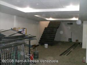 EILEEN CASTILLO Galpon - Deposito En Venta En Maracay - La Morita Código FLEX: 08-869 No.3