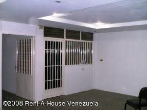 EILEEN CASTILLO Galpon - Deposito En Venta En Maracay - La Morita Código FLEX: 08-869 No.8