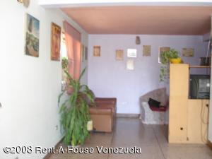 FRANQUICIA REGIONAL CENTRAL Apartamento en Venta en Paraparal en Maracay Código: 08-1131 No.4