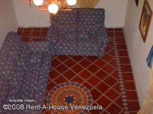 RENT-A-HOUSE ARAGUA Casa En Venta En Maracay - La Morita C&oacute;digo FLEX: 08-1241 No.7