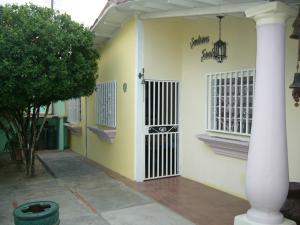 EILEEN CASTILLO Casa Venta Turmero El Macaro FLEXMLS-08-1351