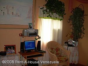 EILEEN CASTILLO Casa En Venta En Maracay - Campo Alegre C&oacute;digo FLEX: 08-1739 No.3