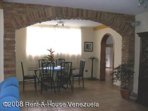 IGNATHELL RAMIREZ Casa En Venta En Maracay - El Limon C&oacute;digo FLEX: 08-2051 No.9